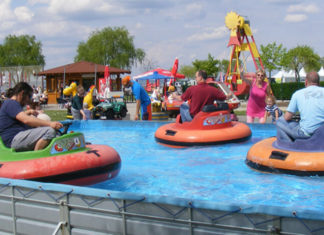 Freizeitpark Podersdorf - jízda na člunech