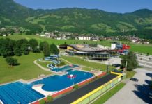 Erlebnistherme Zillertal - venkovní bazény