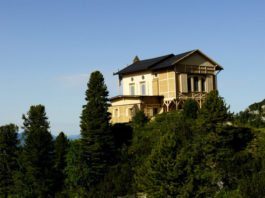 Králova chata na hoře Schachen Chata krále Ludvíka II. Bavorského na hoře Schachen