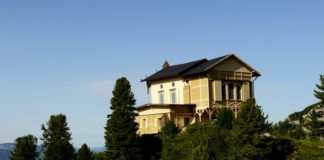 Králova chata na hoře Schachen Chata krále Ludvíka II. Bavorského na hoře Schachen