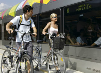 Půjčovny kol a cestování vlakem s bikemobil Card Cestování s kolem v Meranu