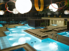 Lázně Merano Pohled na bazény v lázních Merano