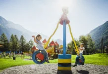 Děti na atrakci v Ötztaler Funpark