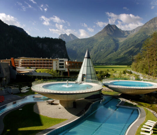 Designové lázně Aqua Dome Celkový pohled na Aquadome Ötztal