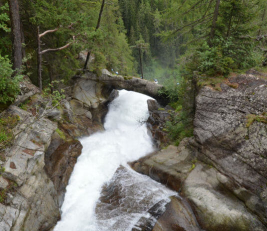 Vodopád Stuibenfall – nejvyšší v Tyrolsku Vodopád Stuibenfall v Tyrolsku
