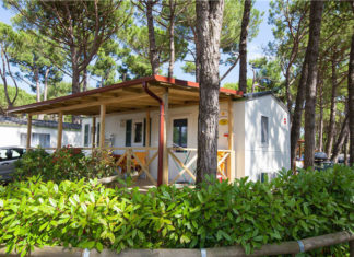 Mobilní domek u moře s bazénem v Cavallinu – rezervujte 7 dní, zaplaťte 6 Cavallino Alloggi