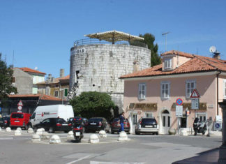 Kulatá věž v Poreči