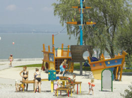 Pláž Seebad Illmitz – pohoda na břehu Neziderského jezera Pláž Seebad Illmitz