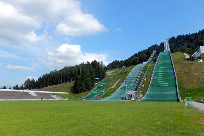 Skokanské můstky v Garmisch-Partenkirchenu