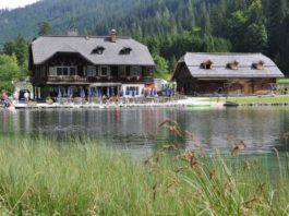 Jezero Jägersee - pohled na penzion
