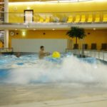 Erlebnistherme Zillertal - bazén s vlnobitím