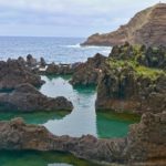 Porto Moniz - přírodní lávová jezírka u Restaurante Cachalote