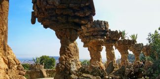 Park Güell Park Güell v Barceloně