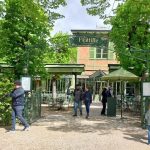 Zámek Versailles - restaurace v zahradách