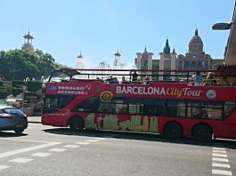 Hop-on hop-off vyhlídkový autobus v Barceloně