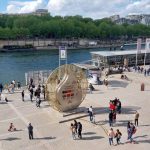 Nábřeží u Eiffelovy věže