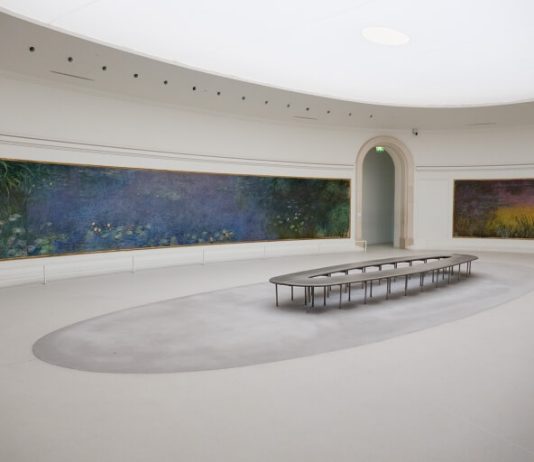 Musée de l’Orangerie – skrytý poklad na dohled od Louvru Monetovy lekníny v Musée de l'Orangerie