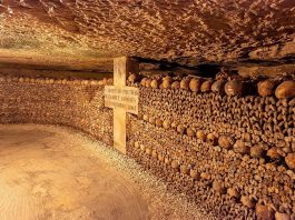 Pařížské katakomby Pařížské katakomby