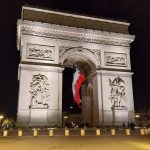 Vítězný oblouk (Arc de Triomphe) v Paříži