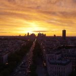 Vítězný oblouk - západ slunce nad La Défense