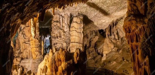 Postojnská jeskyně