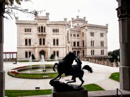 Zámek Miramare Zámek Miramare u Terstu